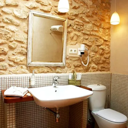 Lluc 4* Sant Rafel de sa Creu
